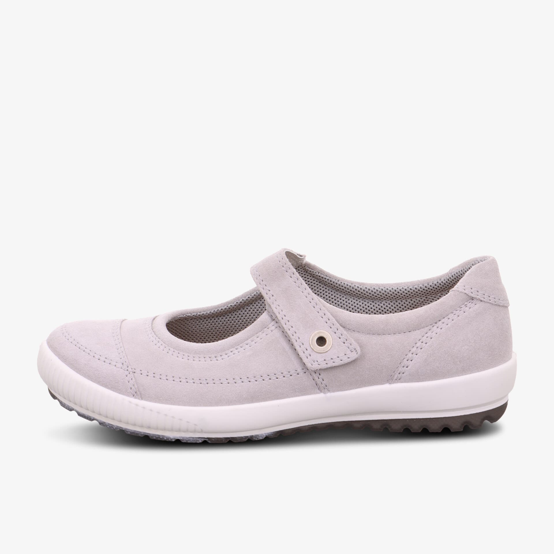 Bequemer und rutschfester Schuh mit atmungsaktivem Material und elegantem Design für vielseitige Anlässe.